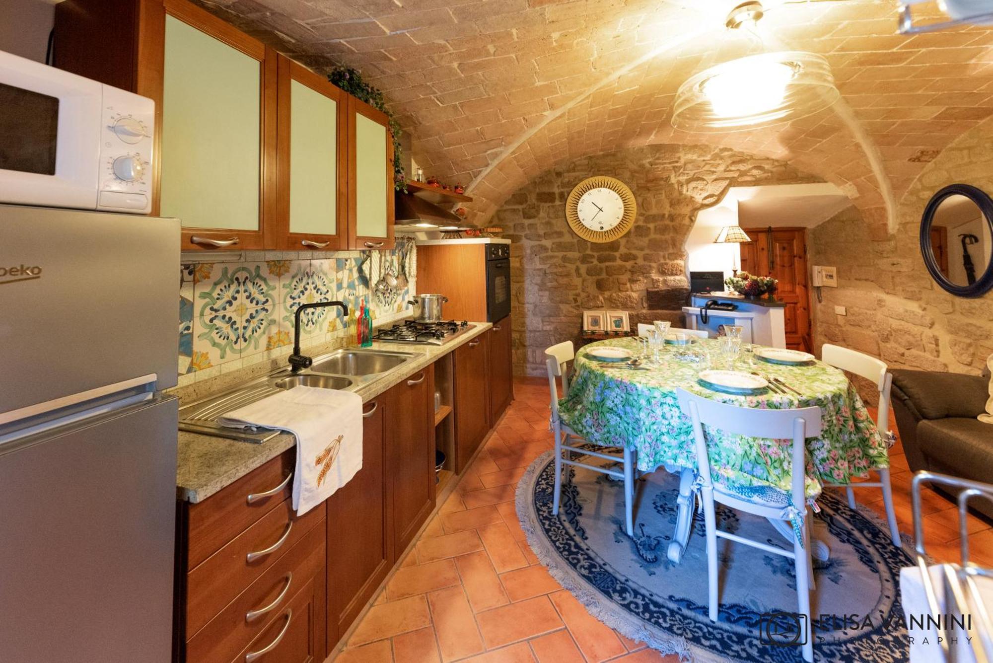 A Casa Di Rache & Bea Appartement Volterra Buitenkant foto